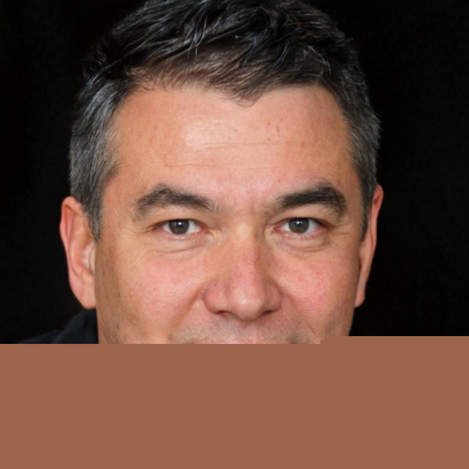 Carlos Hernández - Coach Senior y Especialista en Mindfulness